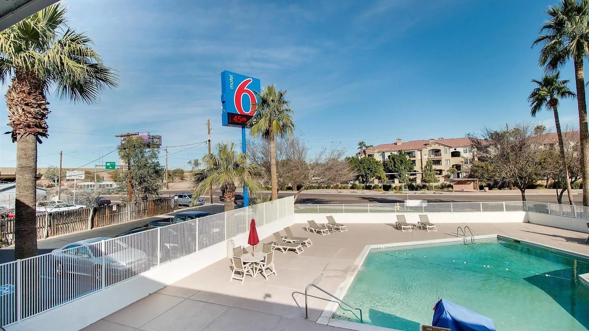 Motel 6-Phoenix, Az - East فينيكس