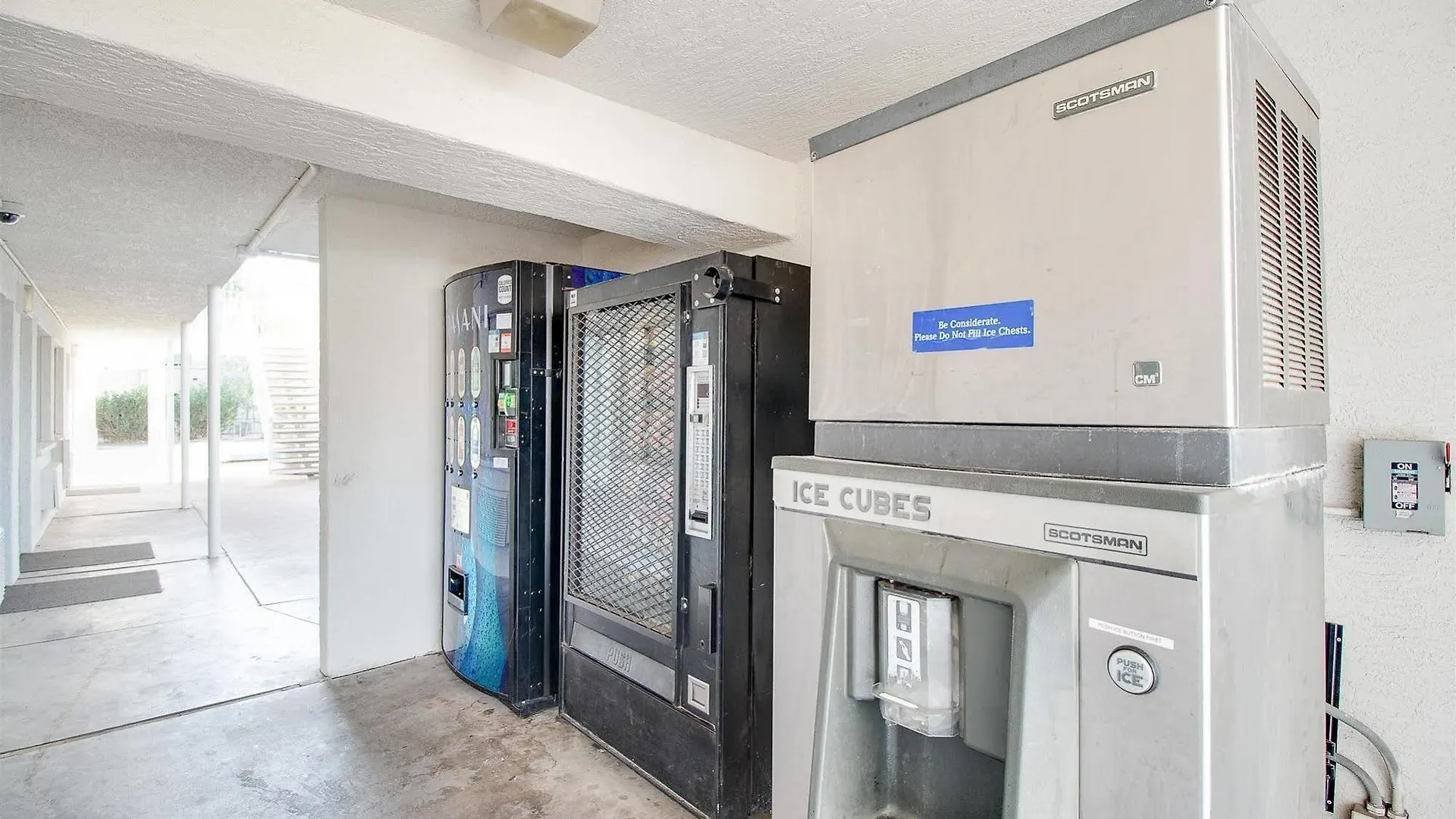 Motel 6-Phoenix, Az - East